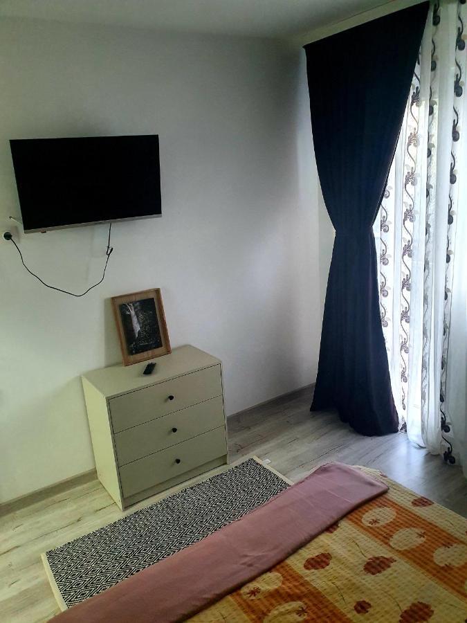 Hotel Casa Ema Orşova Esterno foto